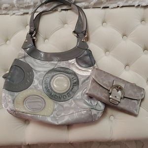 Coach purse and wallet